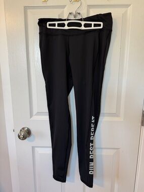 Old Navy Active Black Leggings with reflective wording